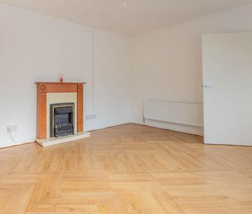 3 bedroom property to rent - Photo 1