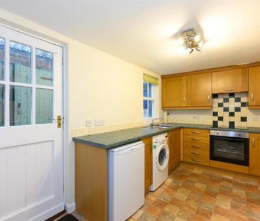 2 bedroom terraced house to rent - Photo 6