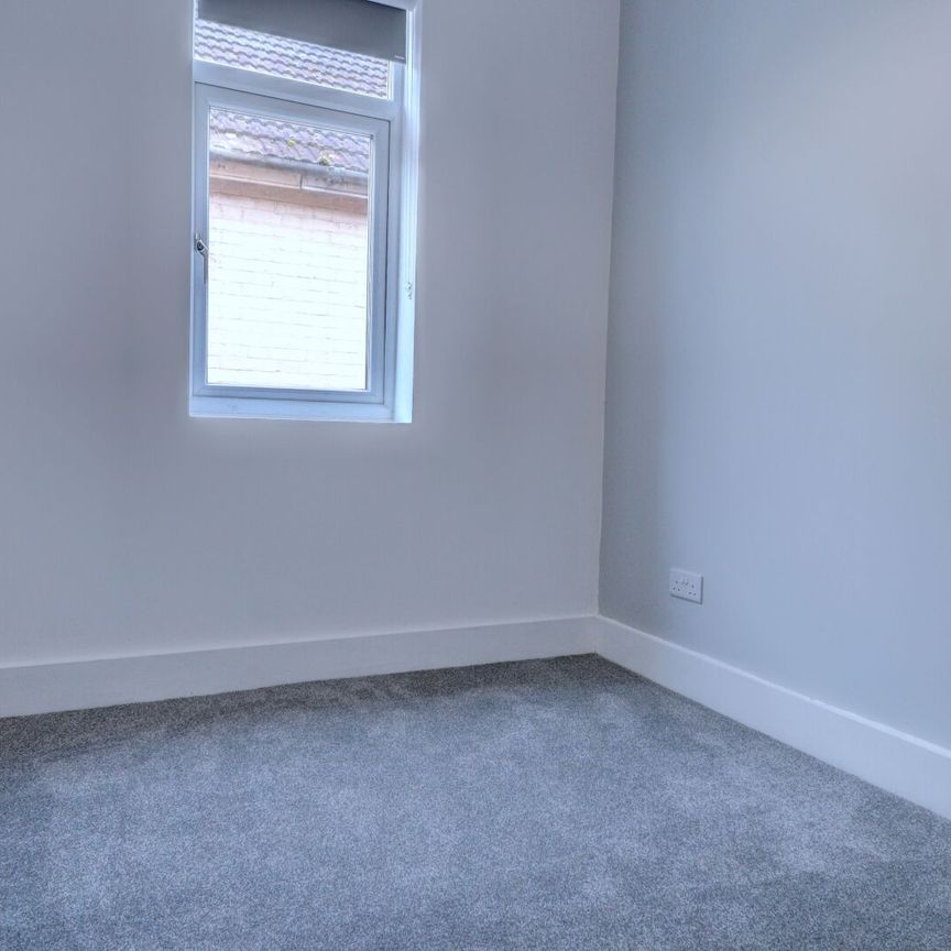 3 bedroom semi detached house to rent - Photo 1