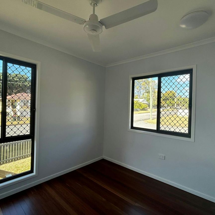 STYLISH 2 BEDROOM UNIT IN A PRIME LOCATION! - Photo 1