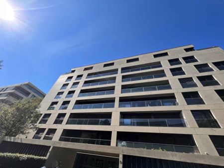 Rue Le-Corbusier 19, appartement avec jardin - Photo 4