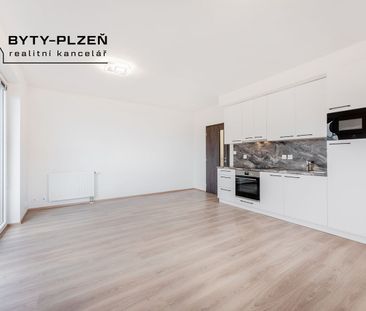 Pronájem bytu 1+kk 41 m² - Фото 2