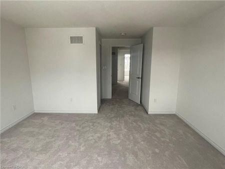 For Lease - 111 Molozzi Street, Erin, Ontario - Photo 5