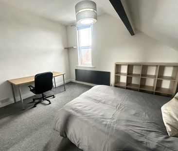 Glebe Avenue (Room 5), Kirkstall, Leeds - Photo 4