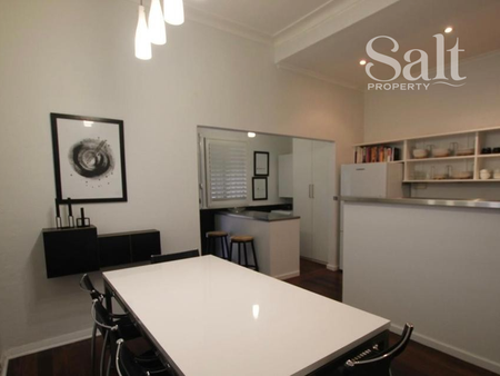 6 Farquhar Street, The Junction NSW 2291 - House For Rent | Domain - Photo 2