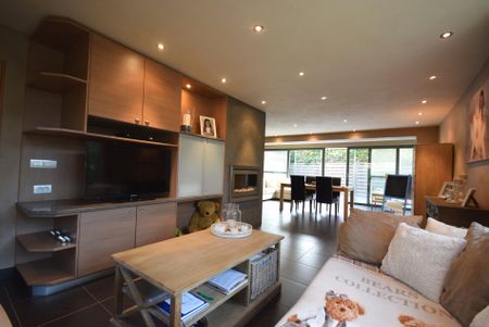WONING MET ZONNIGE STADSTUIN - Foto 5