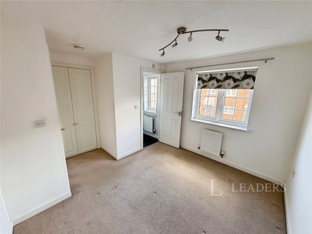 5 bedroom house to rent Viscount Gardens, Eastleigh, SO50 - Photo 5