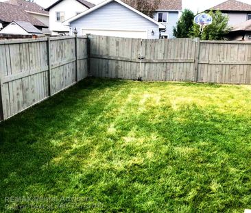 1916 118 Street Southwest - Photo 2