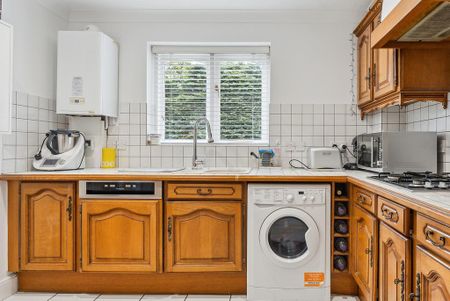 2 bedroom flat to rent - Photo 5