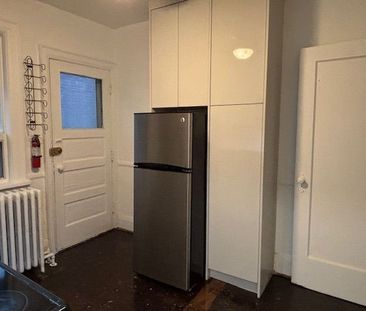 For Lease - 8 Page Street, Toronto, Ontario - Photo 6