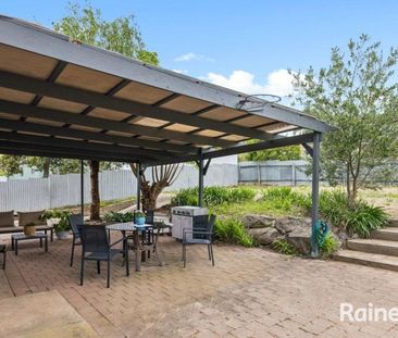 Modern 3 Bedroom Family Home! - Photo 5