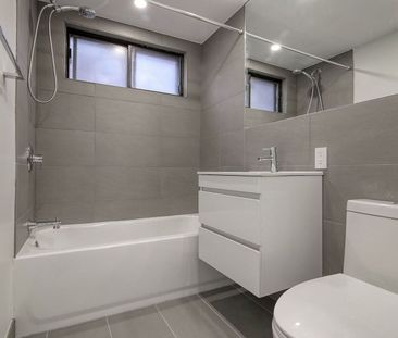 3250 Van Horne Street - Photo 3