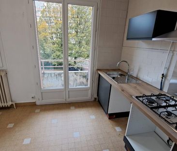 Appartement T2 à GRENOBLE - Photo 2