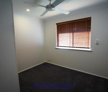 Fresh, Modern Living in a Quiet Cul-de-Sac in Heathridge! - Photo 5