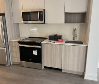 For Lease - 202 Burnhamthorpe Road Unit# 1707, Mississauga, Ontario - Photo 6