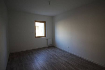 Appartement 3 pièces - - Photo 2