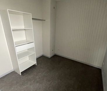 Location Appartement 2 pièces 34 m2 à Saint-Quentin - Photo 2