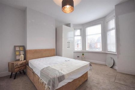 3 Bedroom Semi Detached Valuation - Photo 5