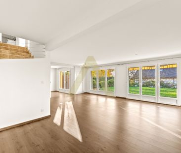 Charming semi-detached family villa - Photo 2