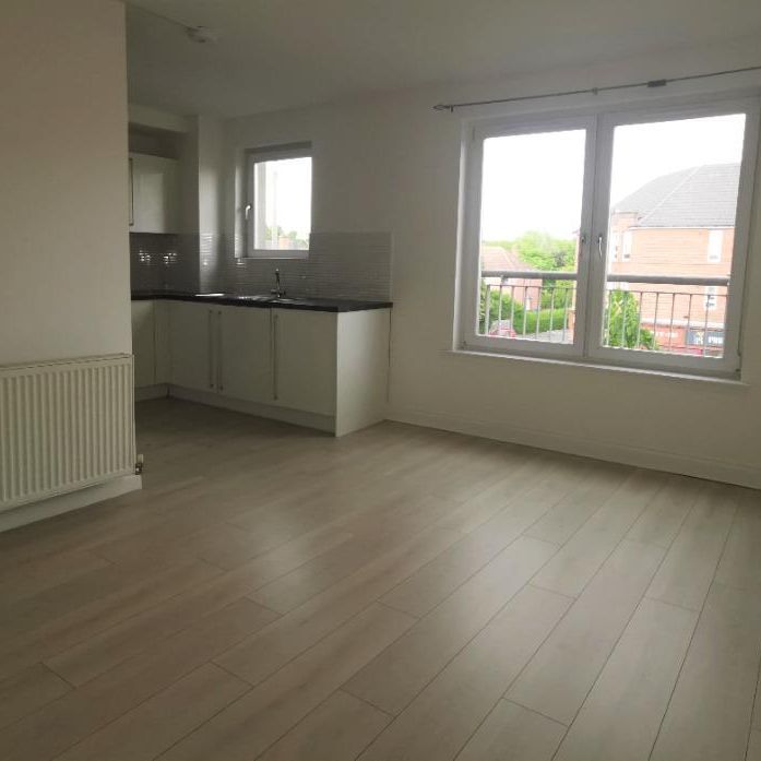 2 bedroom flat to rent - Photo 1