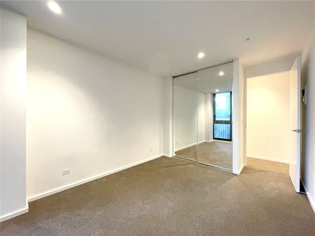 205/98 Fawkner Street - Photo 2