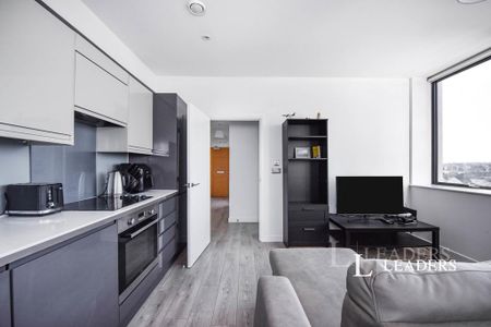 1 bedroom flat to rent - Photo 4