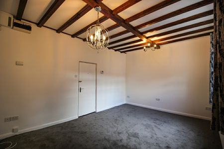 Lower Bridge Street, Chester, Cheshire - Photo 3