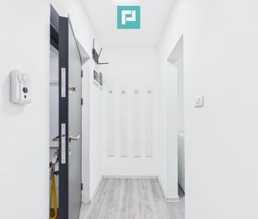 Închiriază Apartament 3 camere Pârneava - Fotografie 6