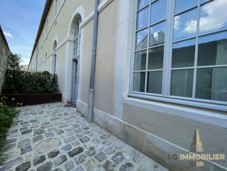 COMPIEGNE COMPIEGNE - TYPE 1 AVEC TERRASSE ET PARKING - Photo 3