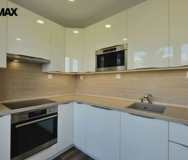Pronájem bytu 3+1 po kompletní rekonstrukci, s lodžií - Fotografie 6