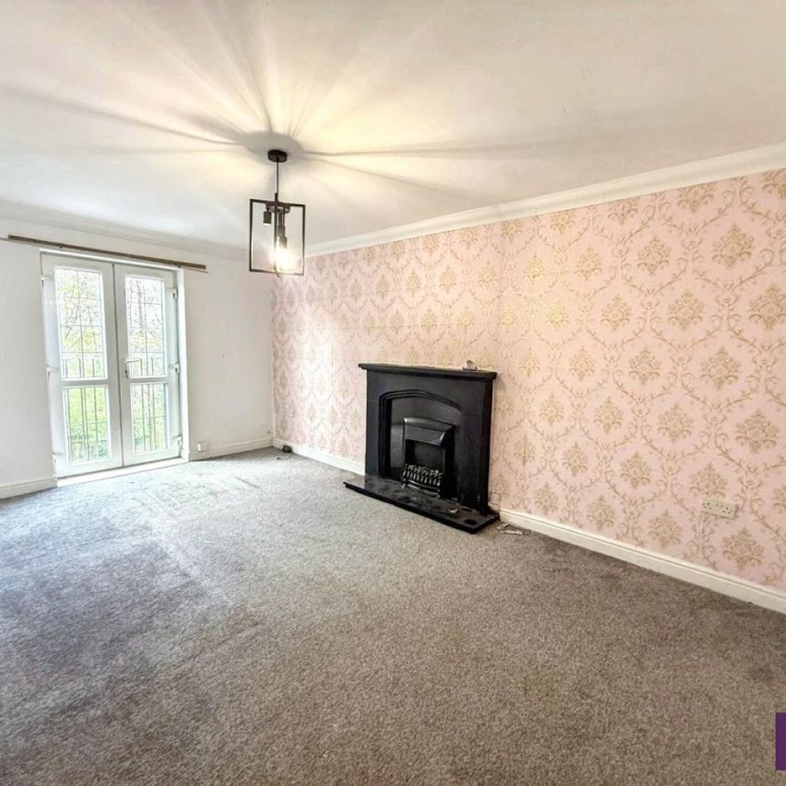 3 bed Semi-Detached - To Let - Photo 1