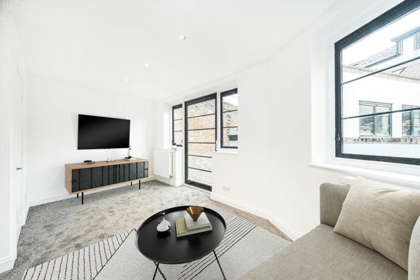 Roehampton Lane, Roehampton, SW15 - Photo 1