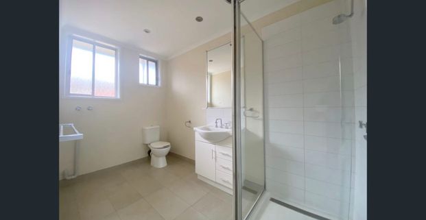 Low-Maintenance Unit in Prime Seaford Location - Photo 1