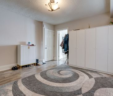 For Lease - 20 Portland Street Unit# Main, Toronto, Ontario - Photo 1