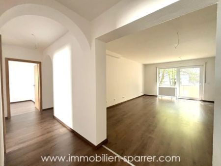 Neu sanierte, helle 4-Zimmer-Wohnung mit Balkon am Hammerweg in Weiden - Foto 5