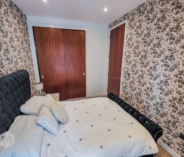 The Lightbox - Photo 4