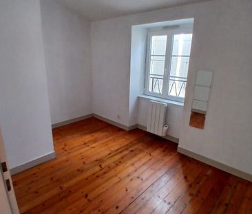 Location Maison 4 pièces 75m² DOMPIERRE SUR MER 17139 - Photo 3