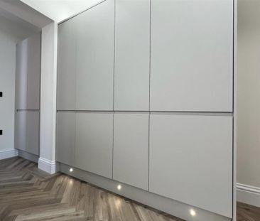 3 bedroom terraced house to rent - Photo 6
