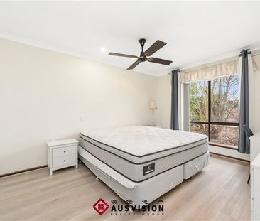 🏡 Spacious 4/6 brs Family Home in Central Mandurah - Photo 3