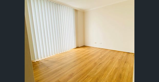 Prime West Ryde Location, pool and gym in the complex! - Photo 1