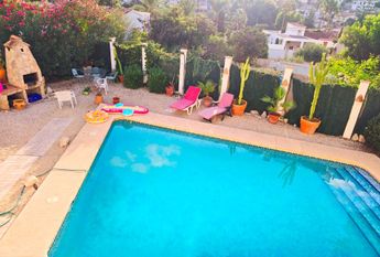 SPACIOUS VILLA FOR RENT FOR LONG TERM INCLUDING SUMMER