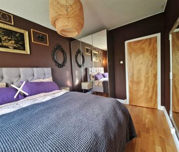 Årsta - 3rok - tillsv - 17.250kr/mån - Photo 2