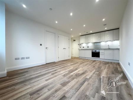 1 bedroom apartment to rent - Photo 4