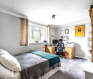 2 bedroom maisonette to rent - Photo 3