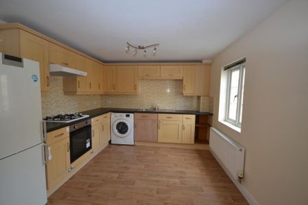 2 bedroom terraced house to rent - Photo 5