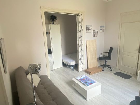 Location Appartement 1 pièce 24m² BORDEAUX 33000 - Photo 1
