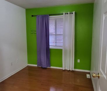 For Lease - 14 Pennyroyal Crescent, Brampton, Ontario - Photo 6