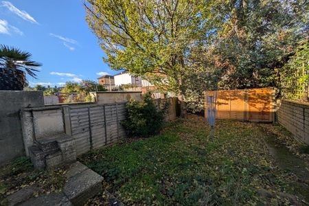 Dyer Road, SO15 - Photo 5