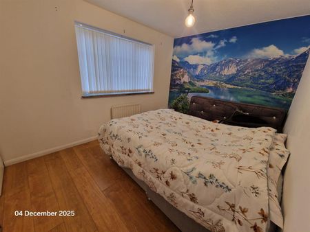 Gardeners Court, Leeds - Photo 5