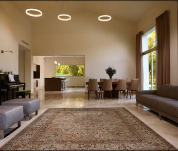 Luxury Villa for rent in Guadalmina, Andalusia - Photo 1